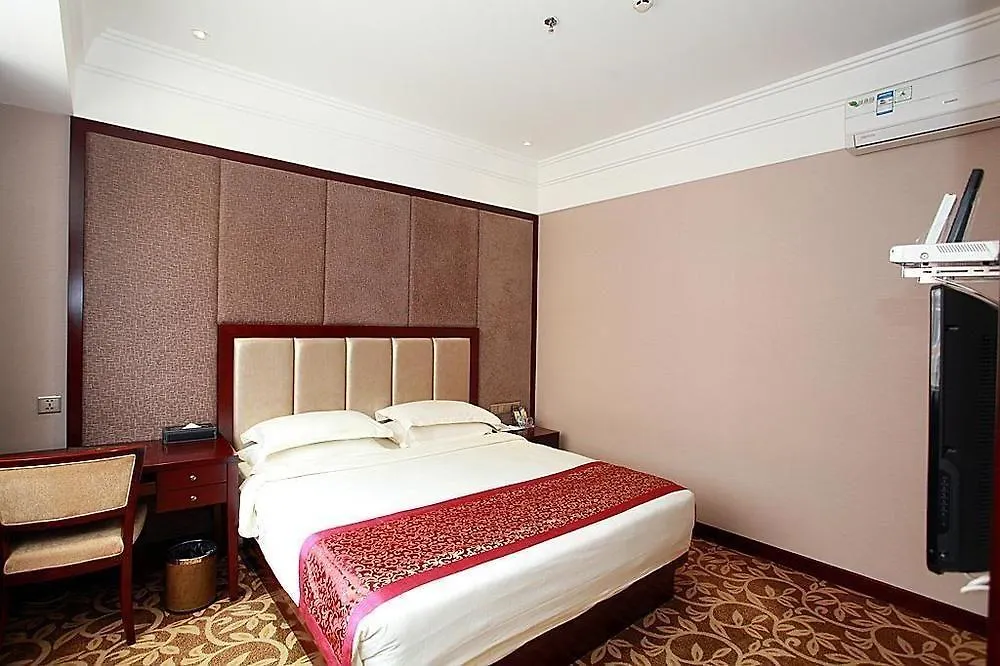 Zhuhai Liuhe Holiday Hotel 3*,